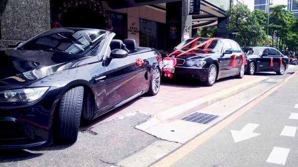 三台禮車也是常見的迎娶車隊數量。（圖片來源）